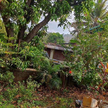 Sachin Home Stay, Chiplun Exterior photo