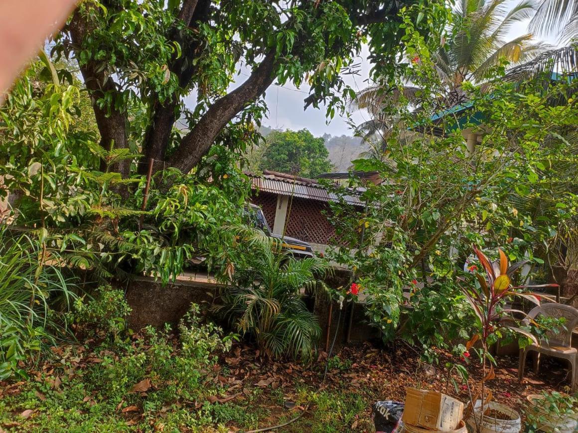 Sachin Home Stay, Chiplun Exterior photo